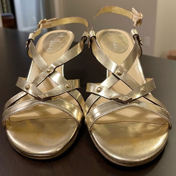 Strappy Gold Cole Hahn Nike Air Sandals with heel - Picture 1 of 10